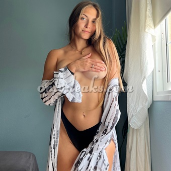 Arianna Orazi (Ariorazi, Bettercallwolfy) - @bettercallwolfy | OnlyFans