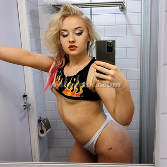 Cinderella - @cinderellaseafiina | OnlyFans