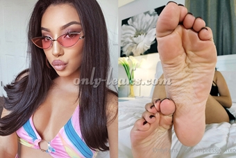 Empress Jennifer (Goddess Jenn) - @empressjennxo | OnlyFans
