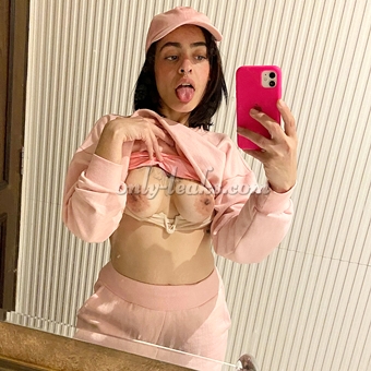 Agatha Grey - @goddessagathagrey2 | OnlyFans