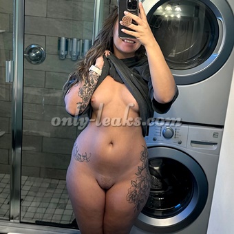 Bella Blessed (Goddess Bella Blessed, Goddess BellaB, BellaBlessed, Thebellablessed) - @goddessbellablessed | OnlyFans