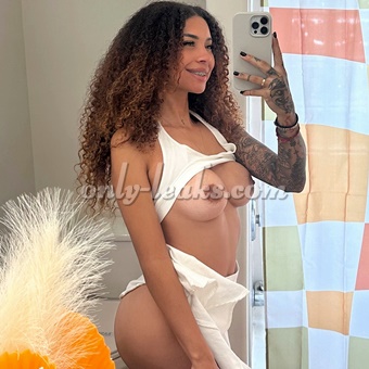 Hannah Marie Royal (Hannahmarieroyal, Mybfdoesntknowxxx, Mybfd0esntkn0w) - @hannahmarieraw | OnlyFans