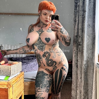 Lohhtuz (Nottingham Mistress) - @lohhtuz | OnlyFans