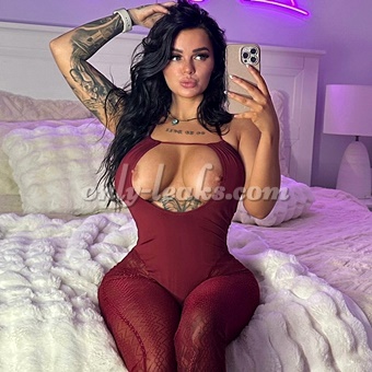 Paris Lolly (Itsmishke, Lilparisbabyx) - @parislolly | OnlyFans