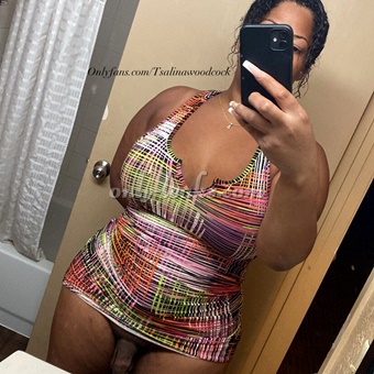 Alina Woodcock (TS Alina Woodcock) - @tsalinawoodcock | OnlyFans